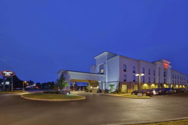 Hampton Inn Brockport Main image
